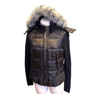 Y2K ▶️ Bebe ◀️ Vintage Fur Hood Puffer Jacket. Size Medium